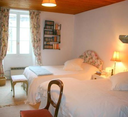Chambres D'Hotes Chez Carolyn Villefranche-du-Périgord Oda fotoğraf